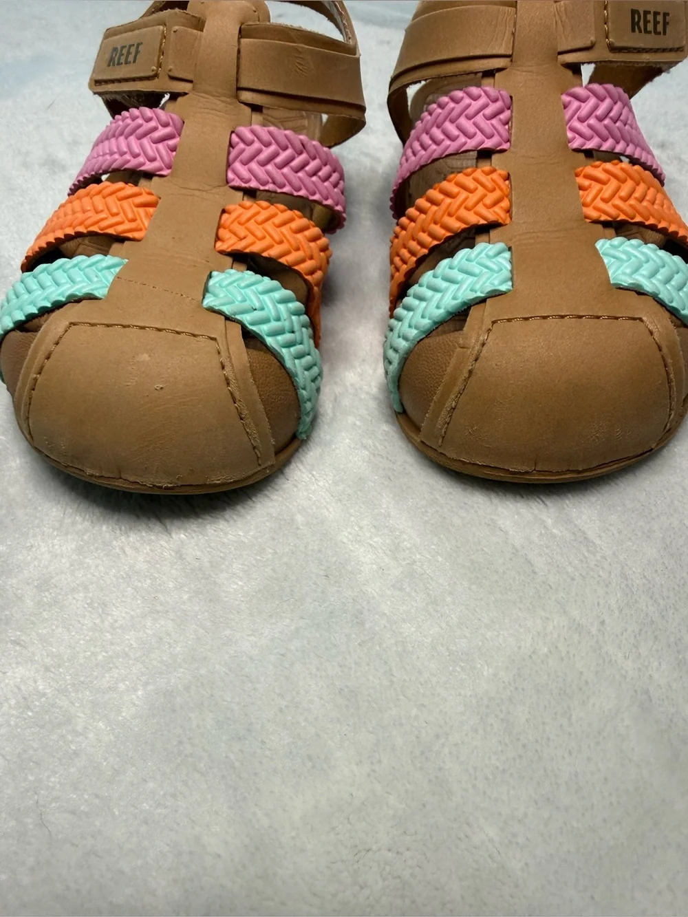REEF Girl’s Little Water Beachy Sandals Sz 10
